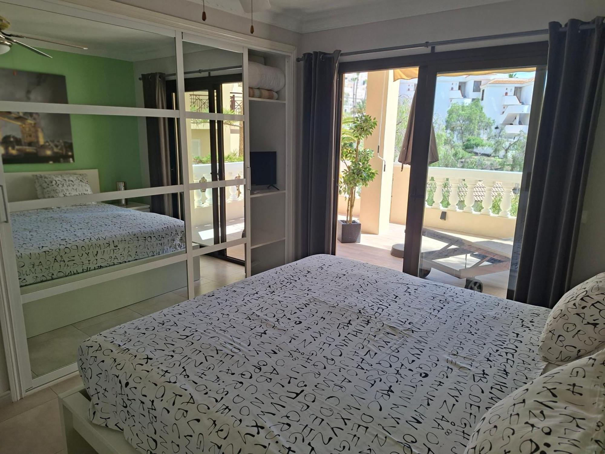 Nice 1 Bedroom Apartment Los Cristianos Los Cristianos  Dış mekan fotoğraf