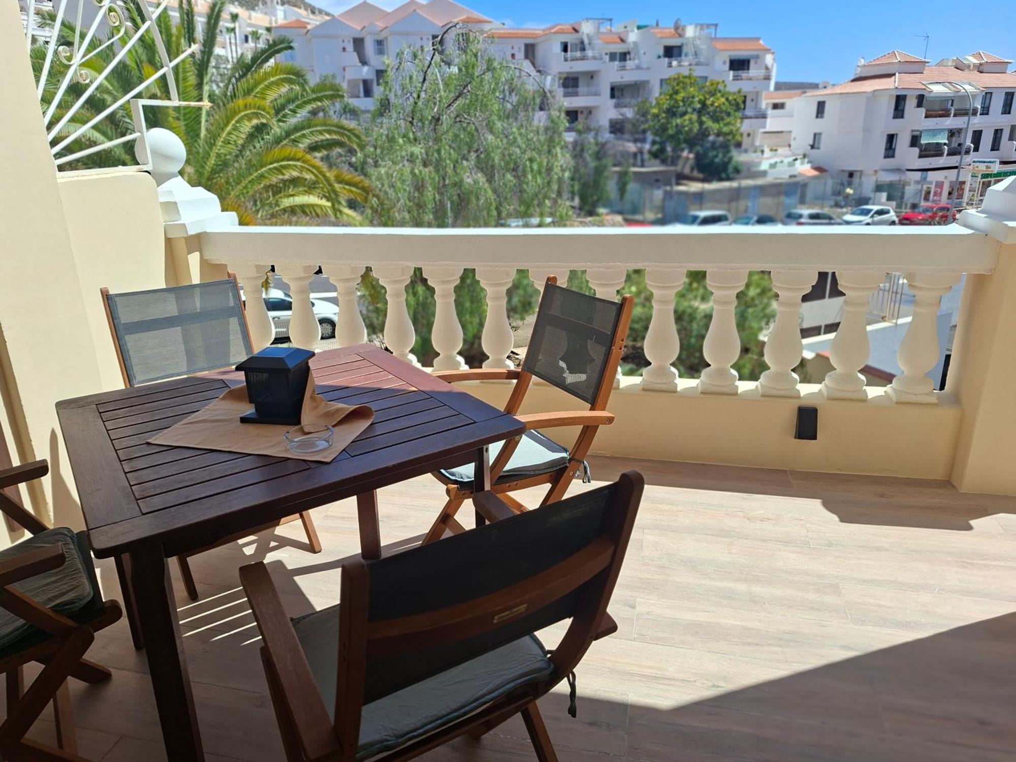 Nice 1 Bedroom Apartment Los Cristianos Los Cristianos  Dış mekan fotoğraf